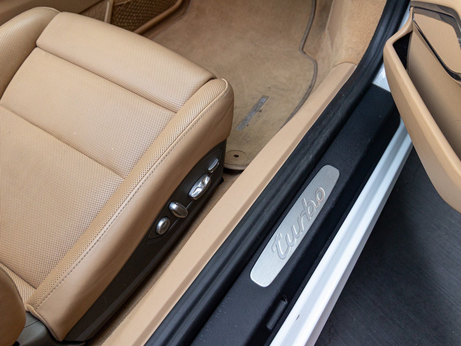 2014 Porsche 911 911 Turbo Cabriolet