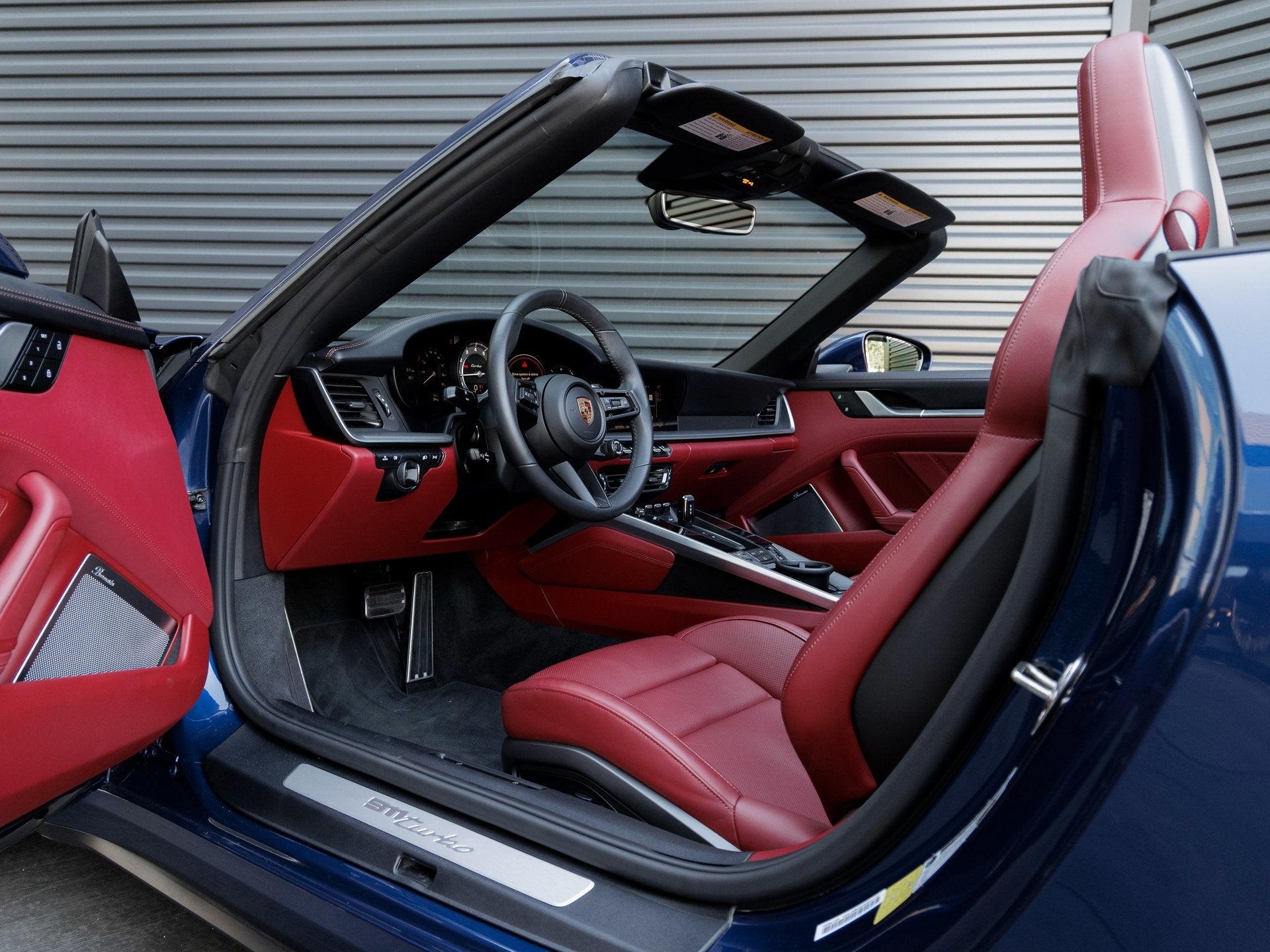 2025 Porsche 911 911 Turbo Cabriolet