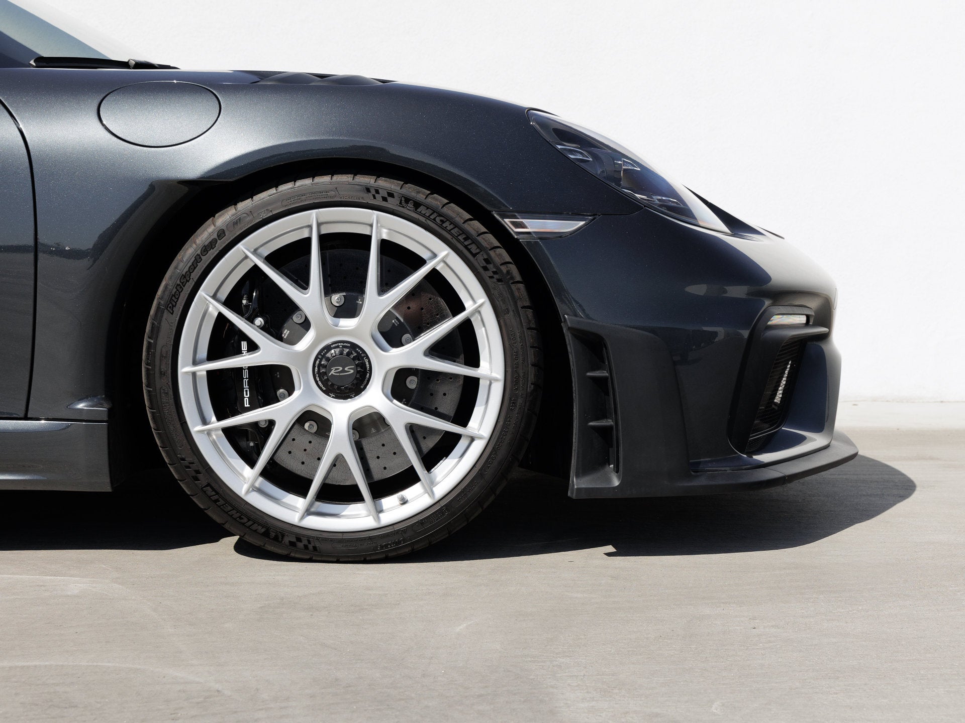 2024 Porsche 718 718 Spyder RS