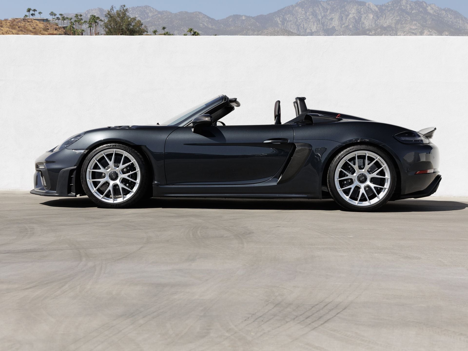 2024 Porsche 718 718 Spyder RS