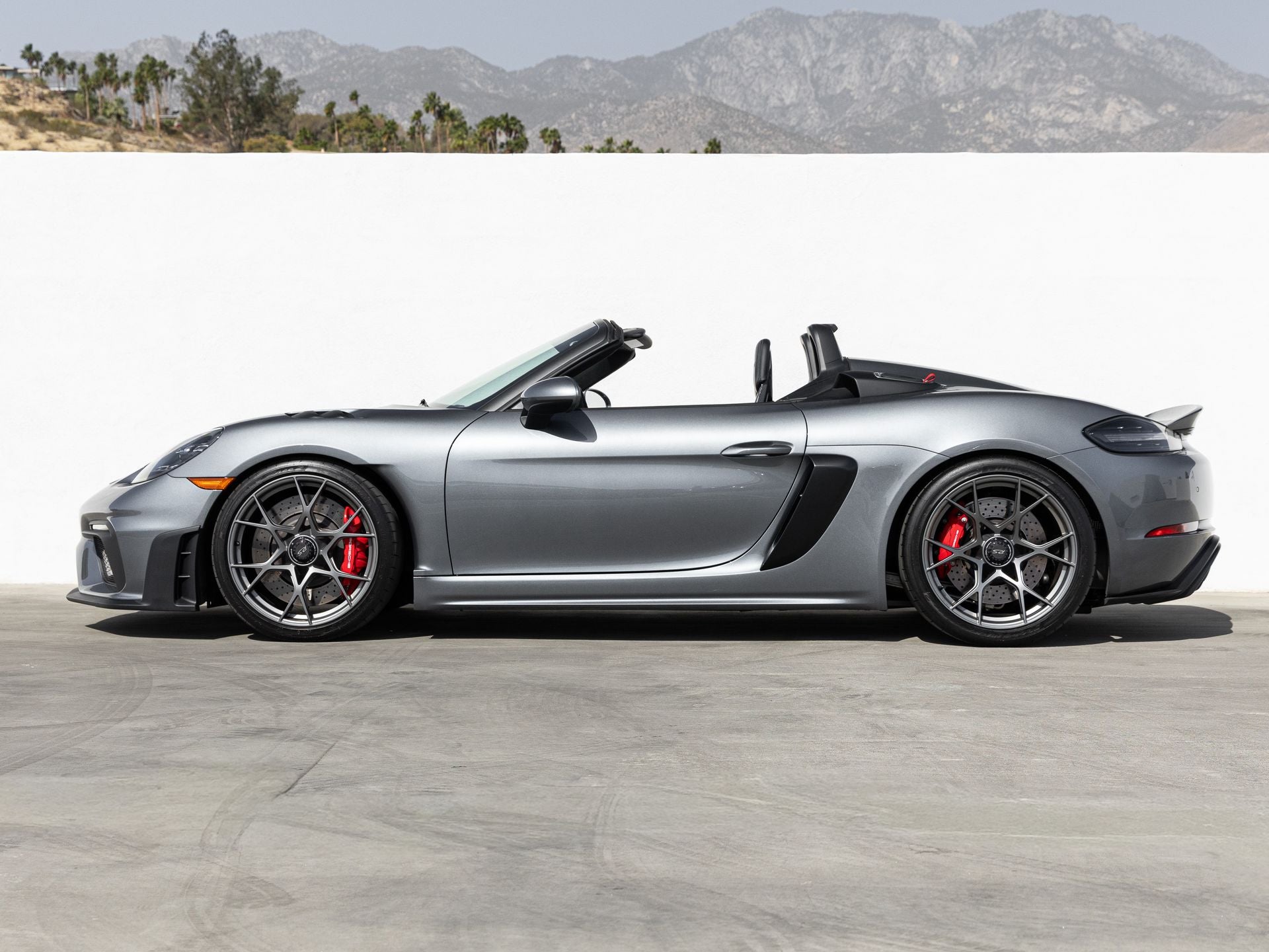 2024 Porsche 718 Spyder RS