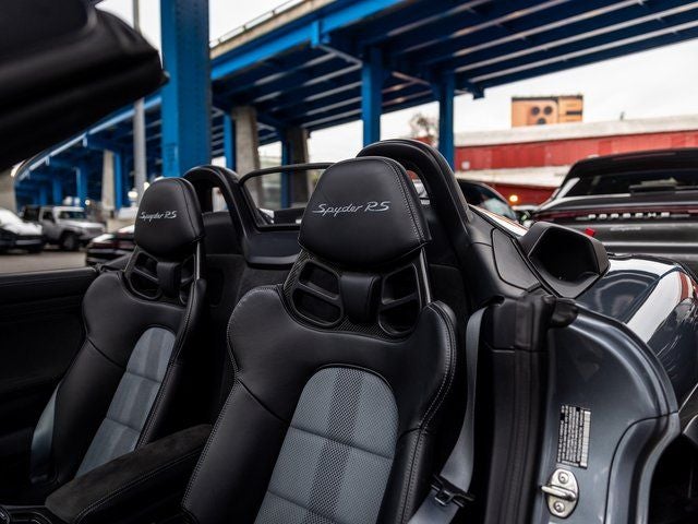 2024 Porsche 718 Spyder RS