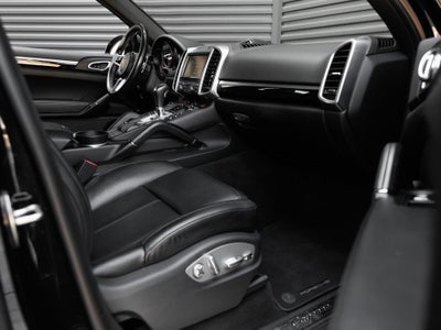 2016 Porsche Cayenne Cayenne