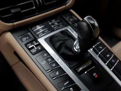 2021 Porsche Macan Macan