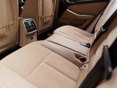 2021 Porsche Macan Macan