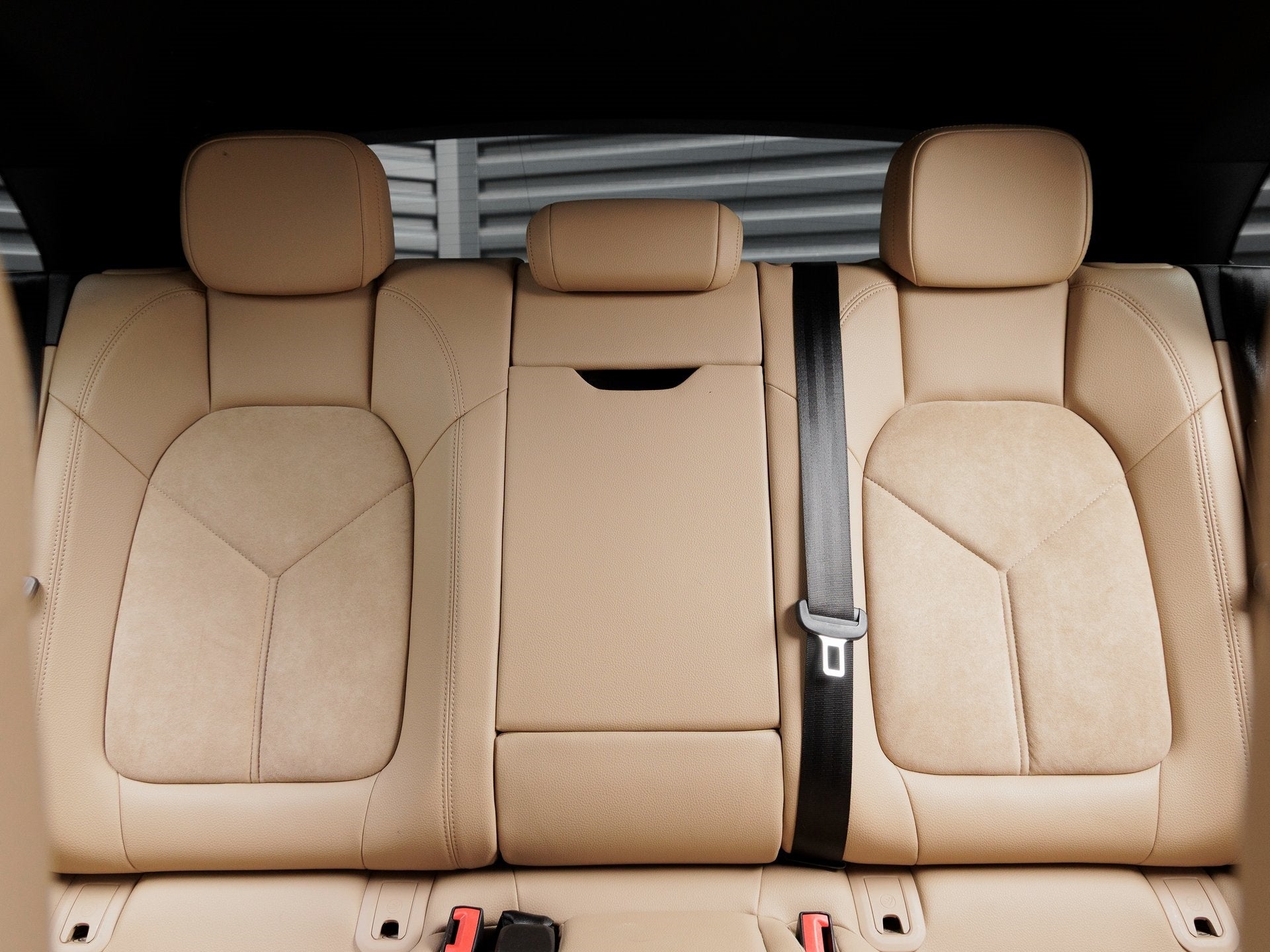 2021 Porsche Macan Macan