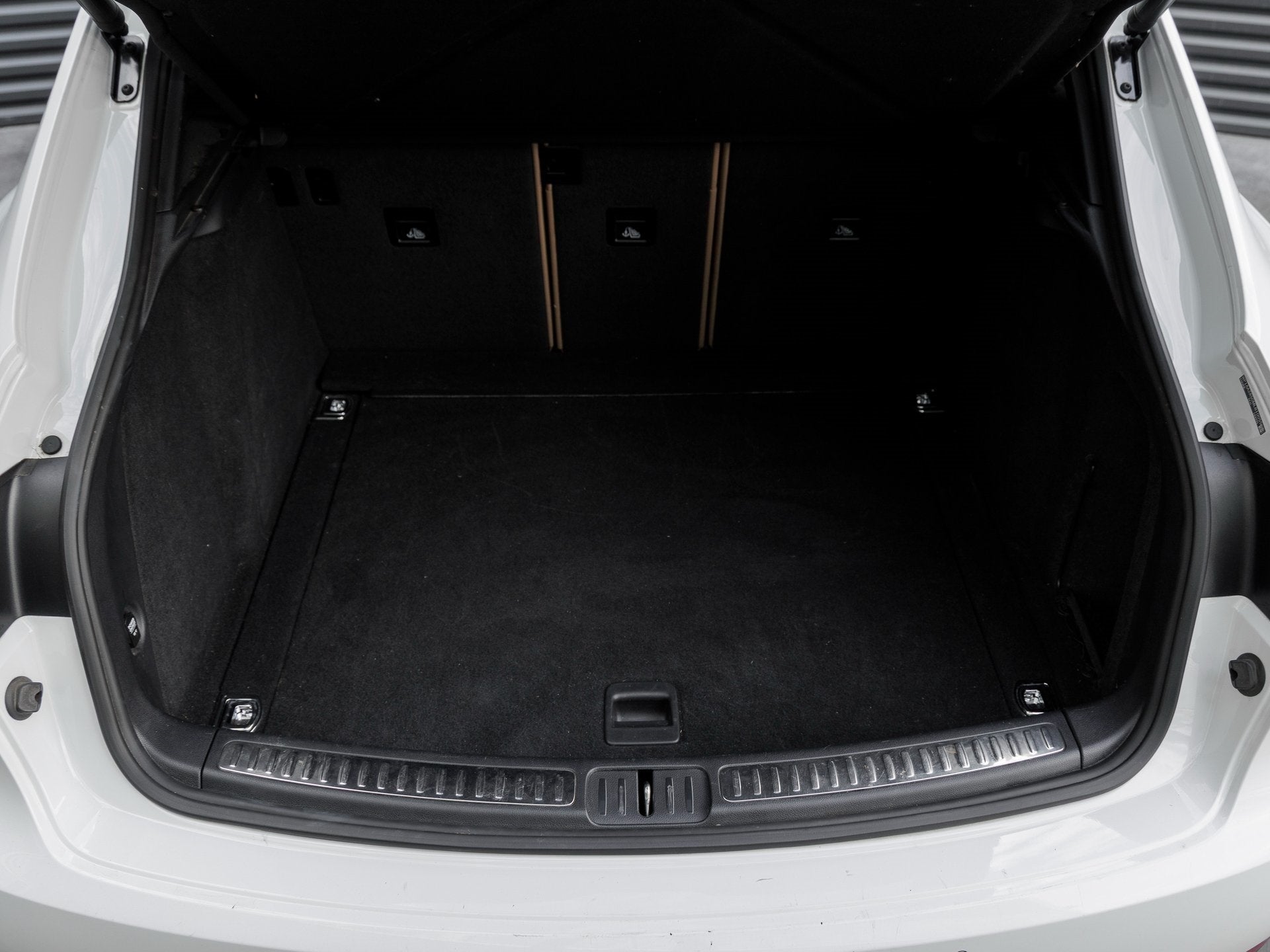 2021 Porsche Macan Macan