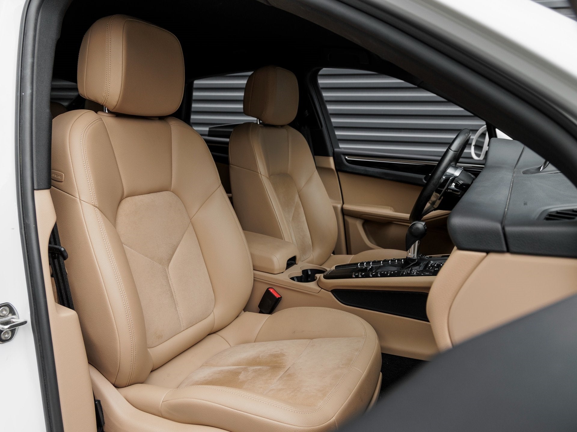 2021 Porsche Macan Macan