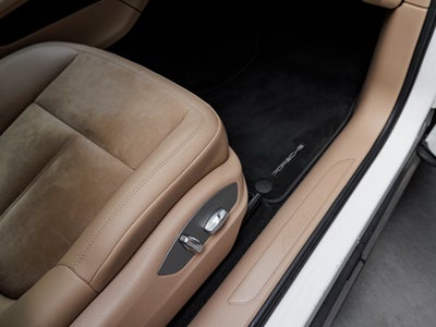 2021 Porsche Macan Macan