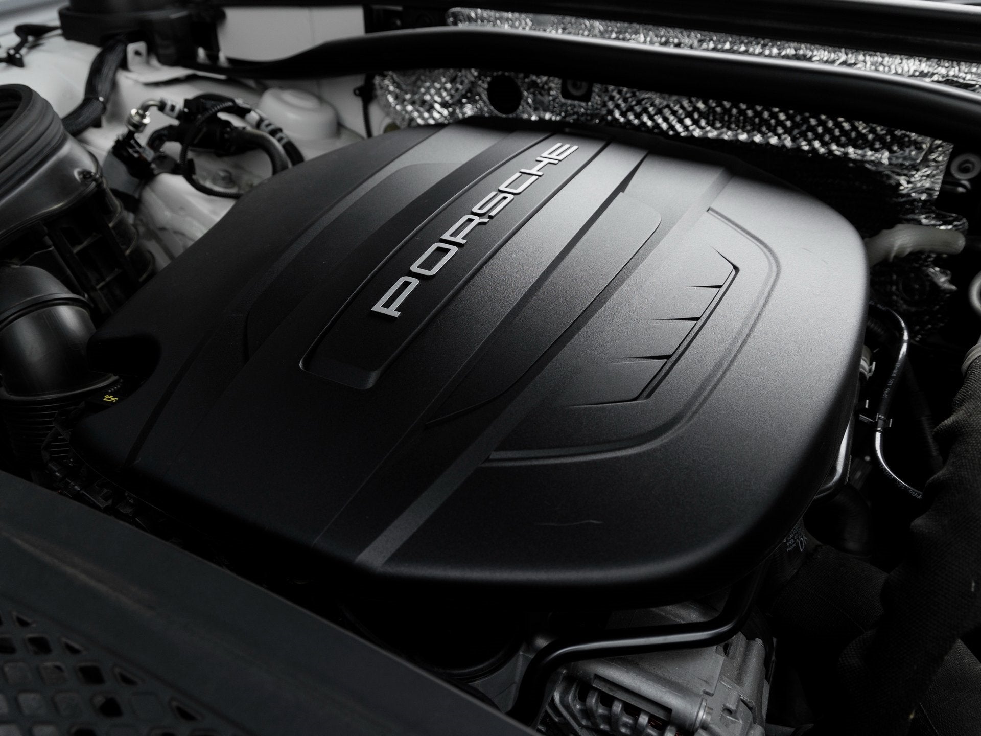 2021 Porsche Macan Macan