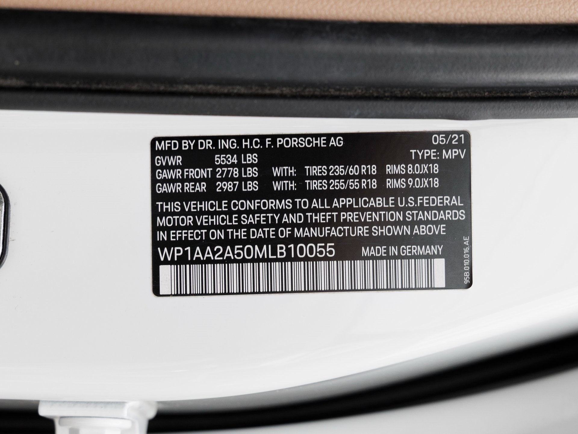 2021 Porsche Macan Macan