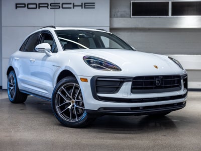 2026 Porsche Macan Base