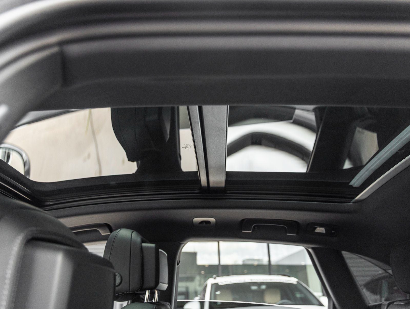 2026 Porsche Macan Macan T