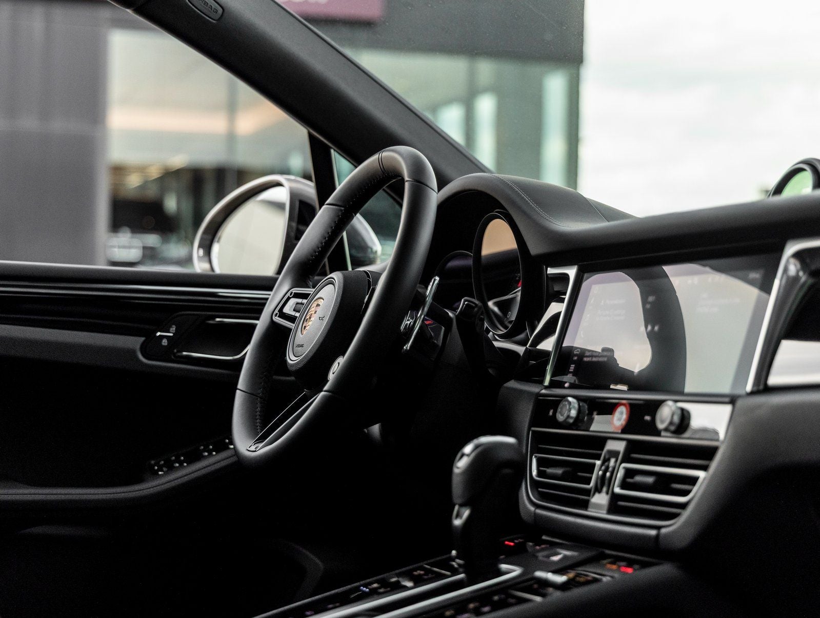 2026 Porsche Macan Macan T