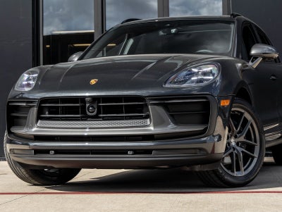 2026 Porsche Macan Macan T