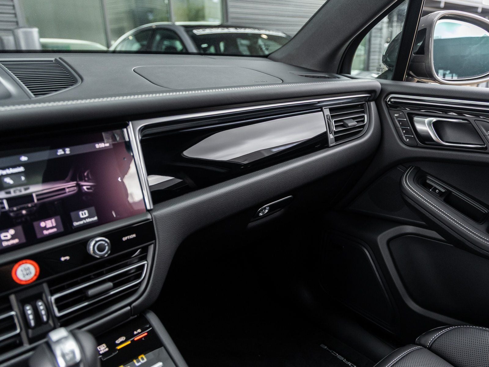 2026 Porsche Macan Macan T