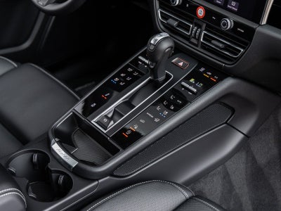 2026 Porsche Macan Macan T