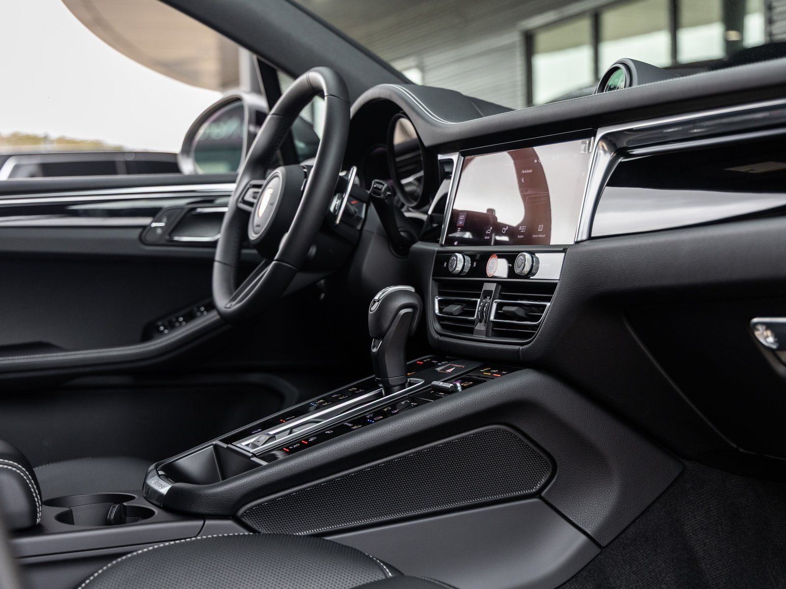 2026 Porsche Macan Macan T