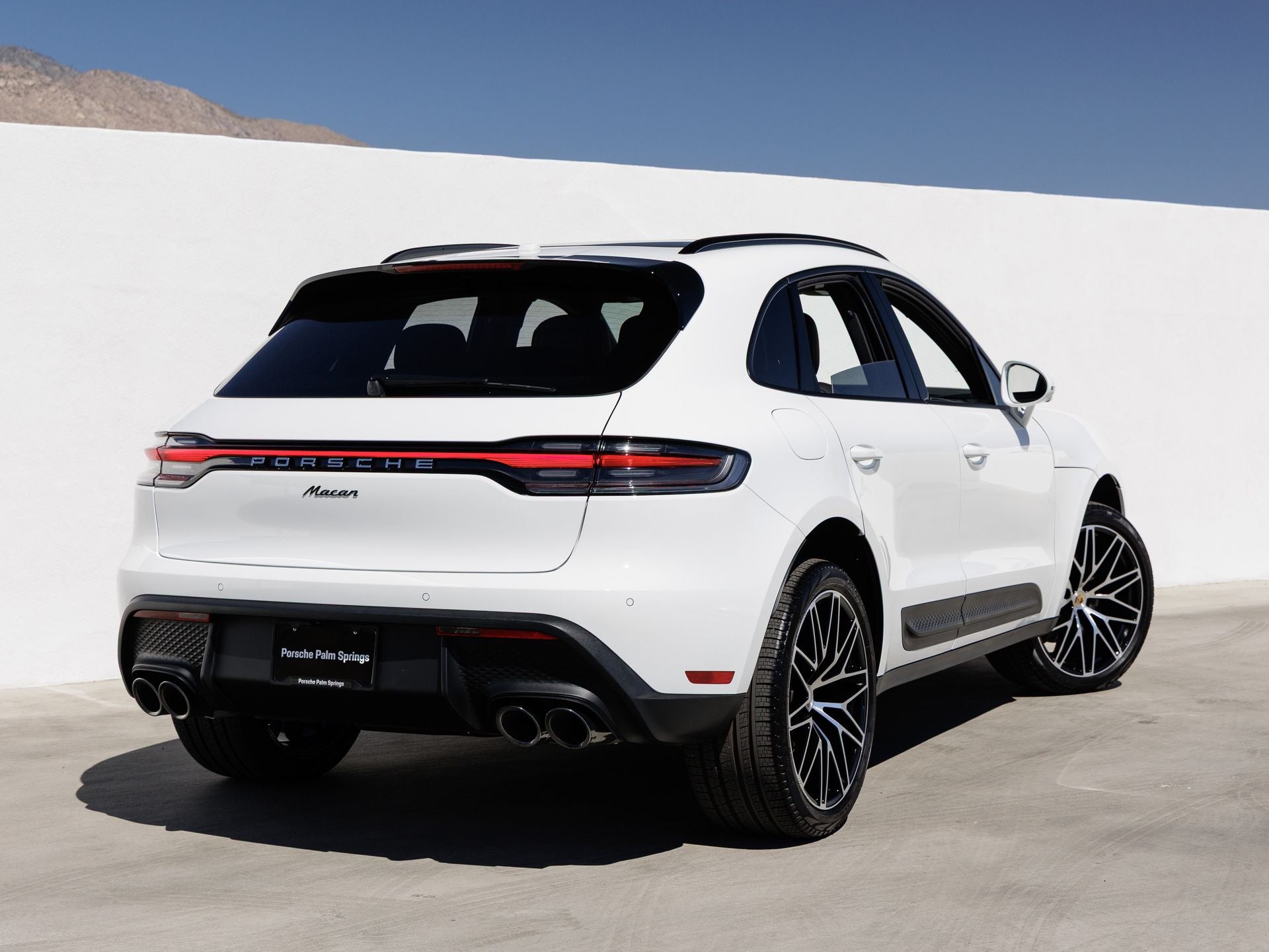2026 Porsche Macan Macan