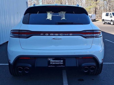 2026 Porsche Macan Base