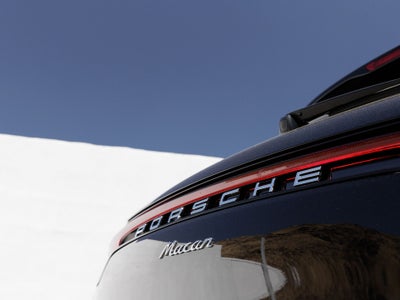 2026 Porsche Macan Macan