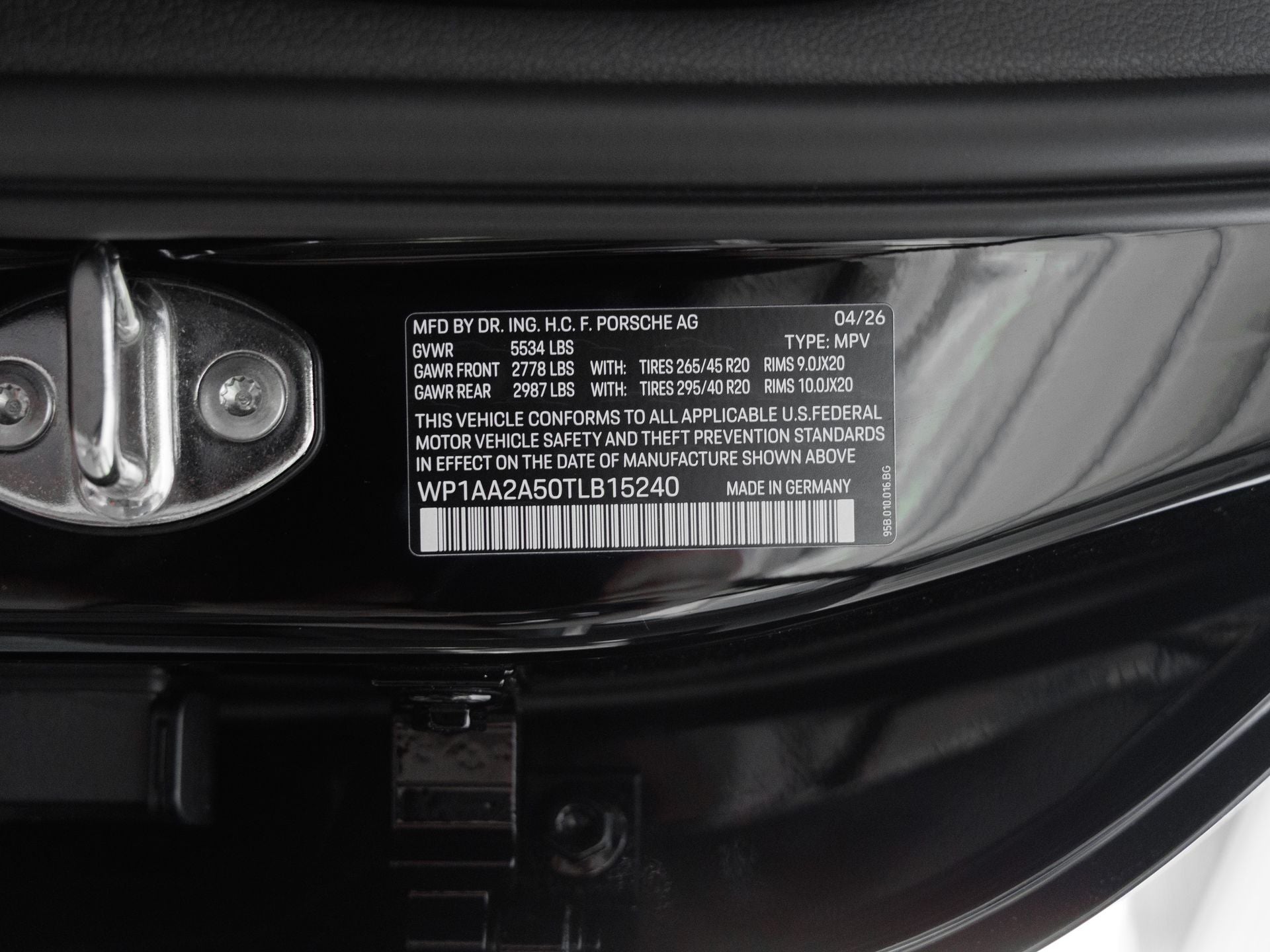 2026 Porsche Macan Macan