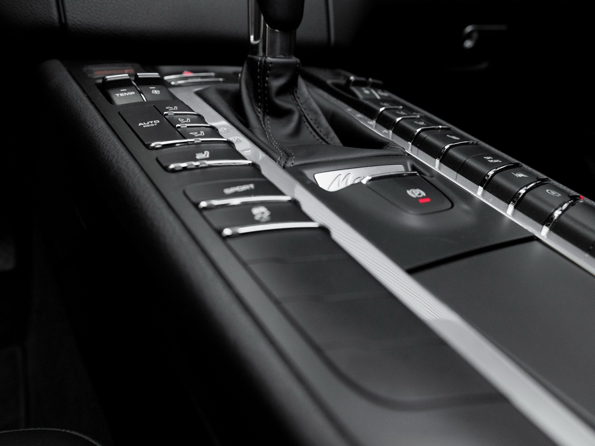 2018 Porsche Macan Macan