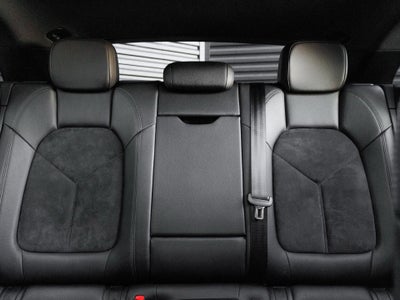 2018 Porsche Macan Macan