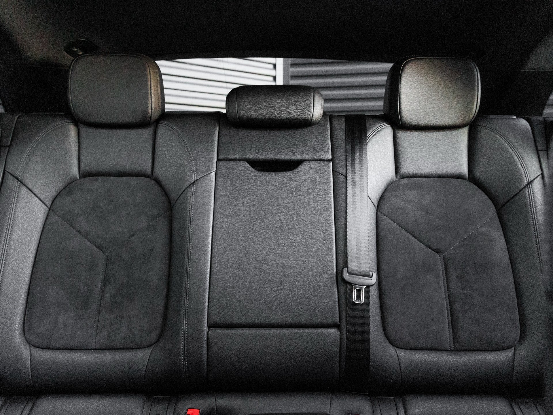 2018 Porsche Macan Macan