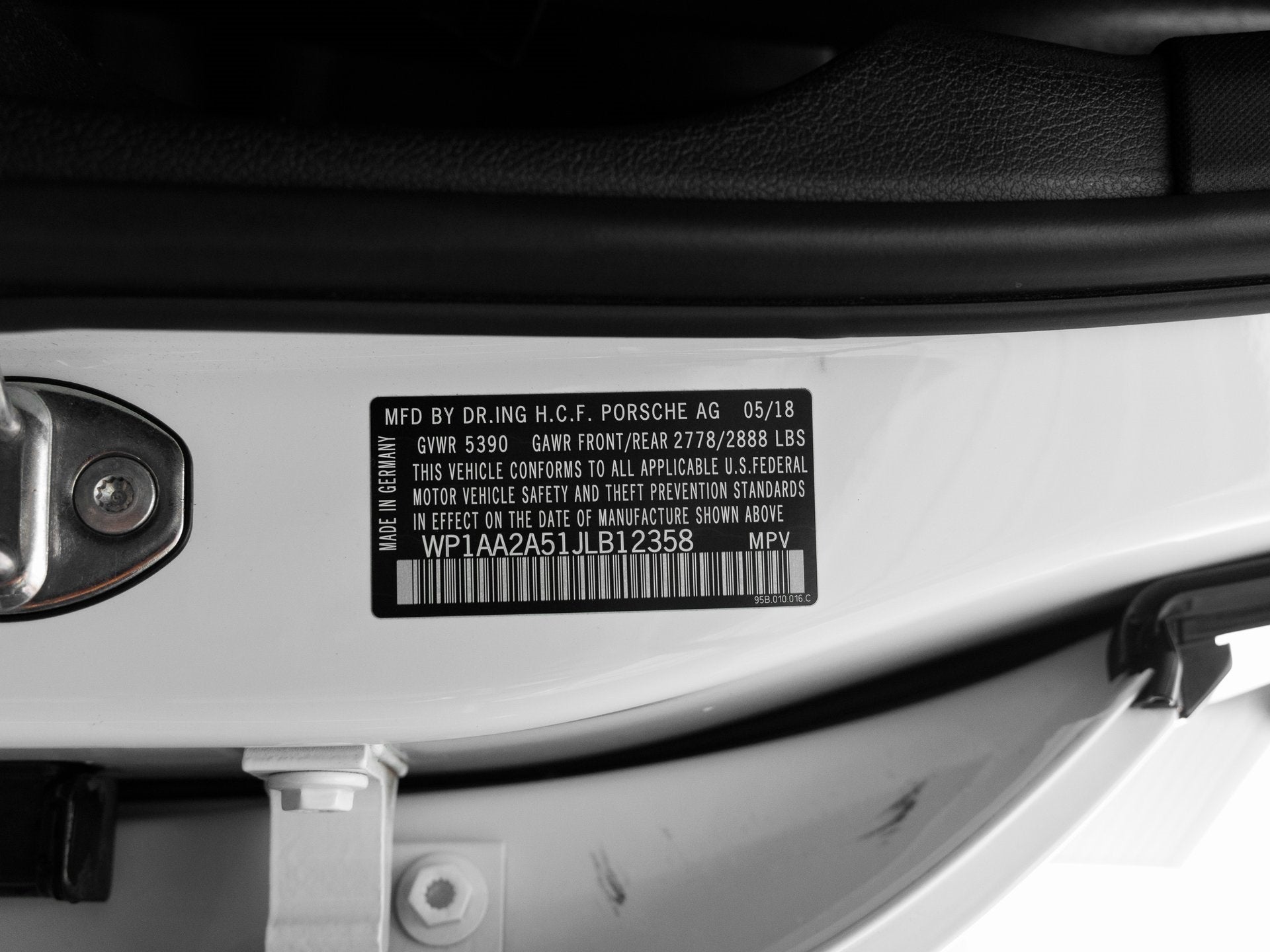 2018 Porsche Macan Macan