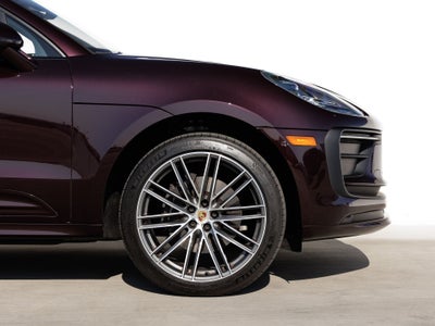 2025 Porsche Macan Macan
