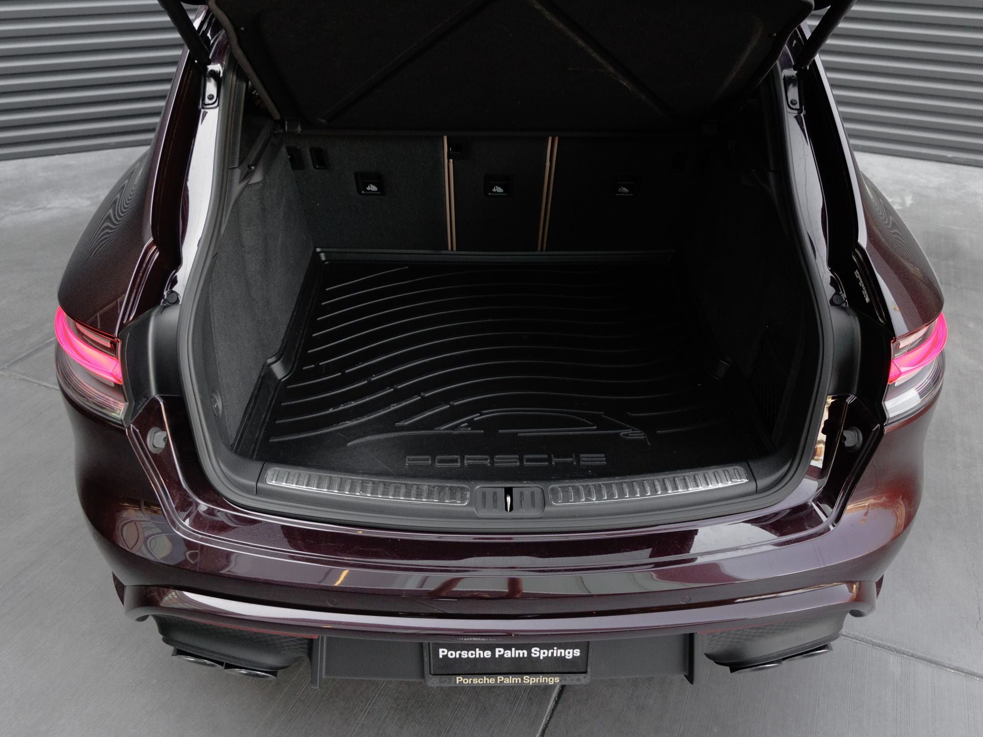 2025 Porsche Macan Macan