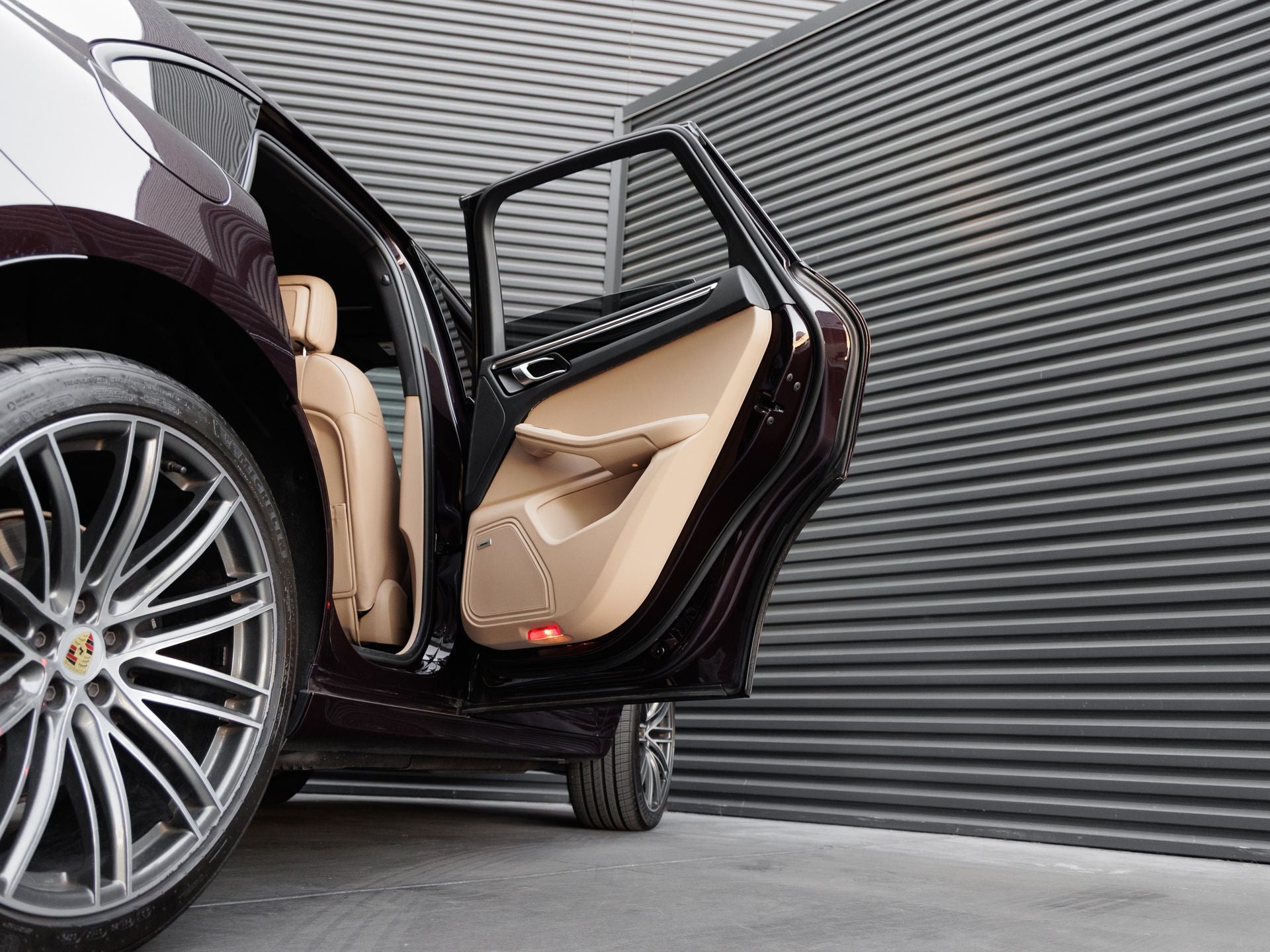 2025 Porsche Macan Macan