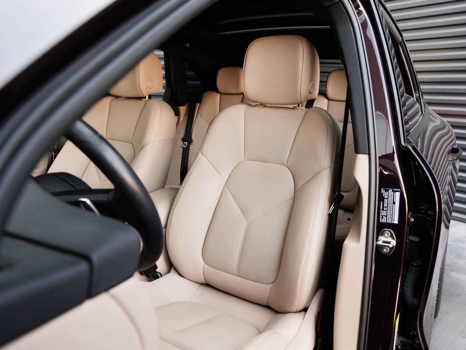2025 Porsche Macan Macan