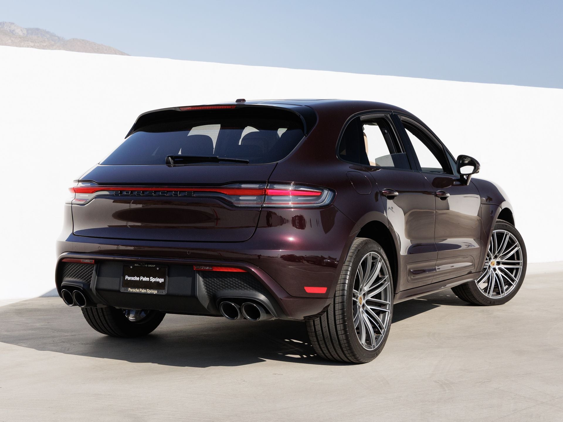 2025 Porsche Macan Macan
