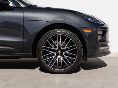 2026 Porsche Macan Macan
