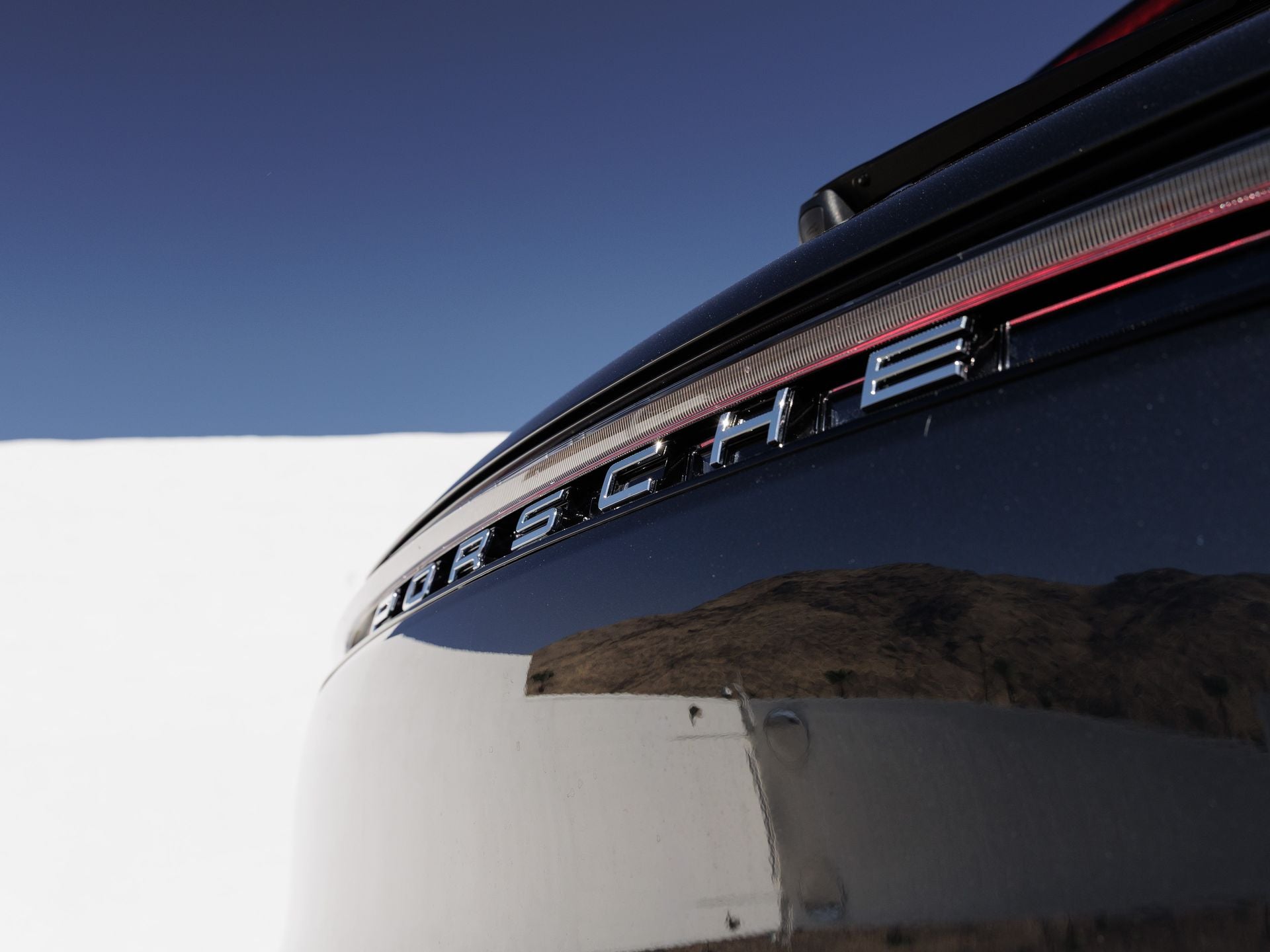 2026 Porsche Macan Macan