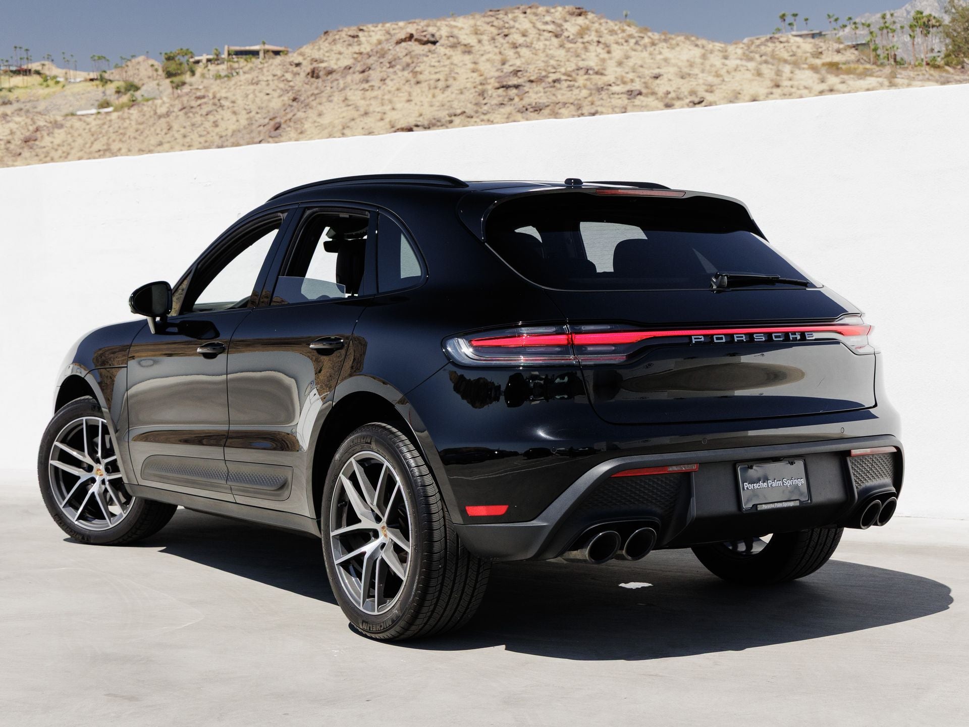 2026 Porsche Macan Macan