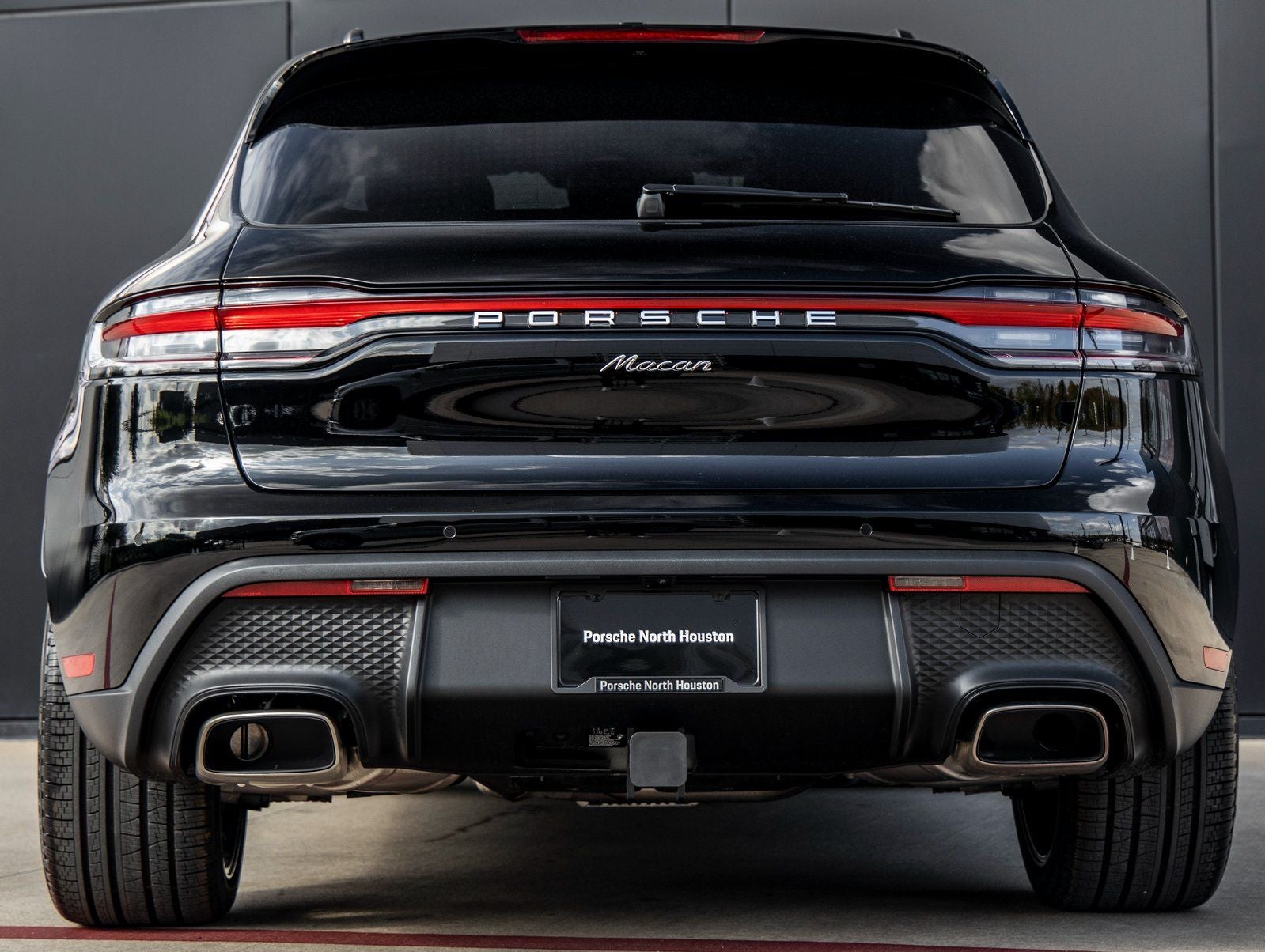 2026 Porsche Macan Macan