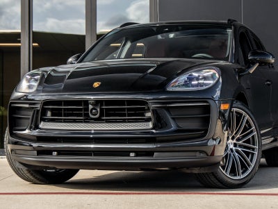 2026 Porsche Macan Macan