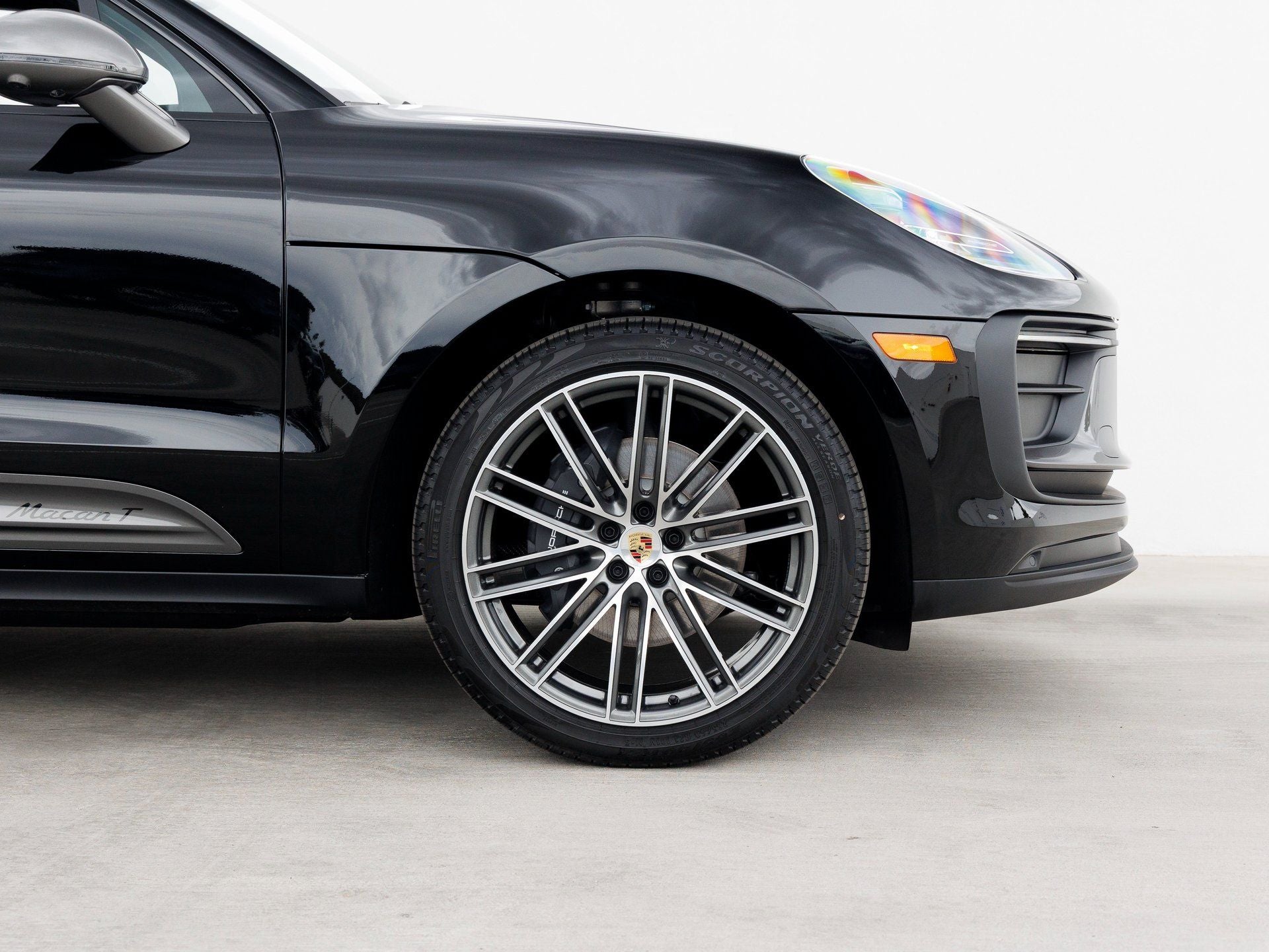 2026 Porsche Macan Macan T