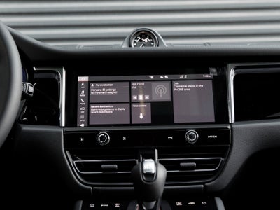 2026 Porsche Macan Macan T