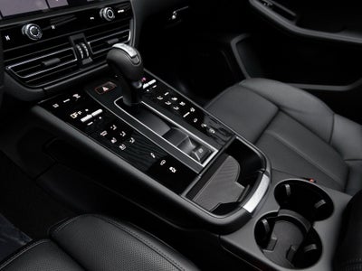 2026 Porsche Macan Macan T