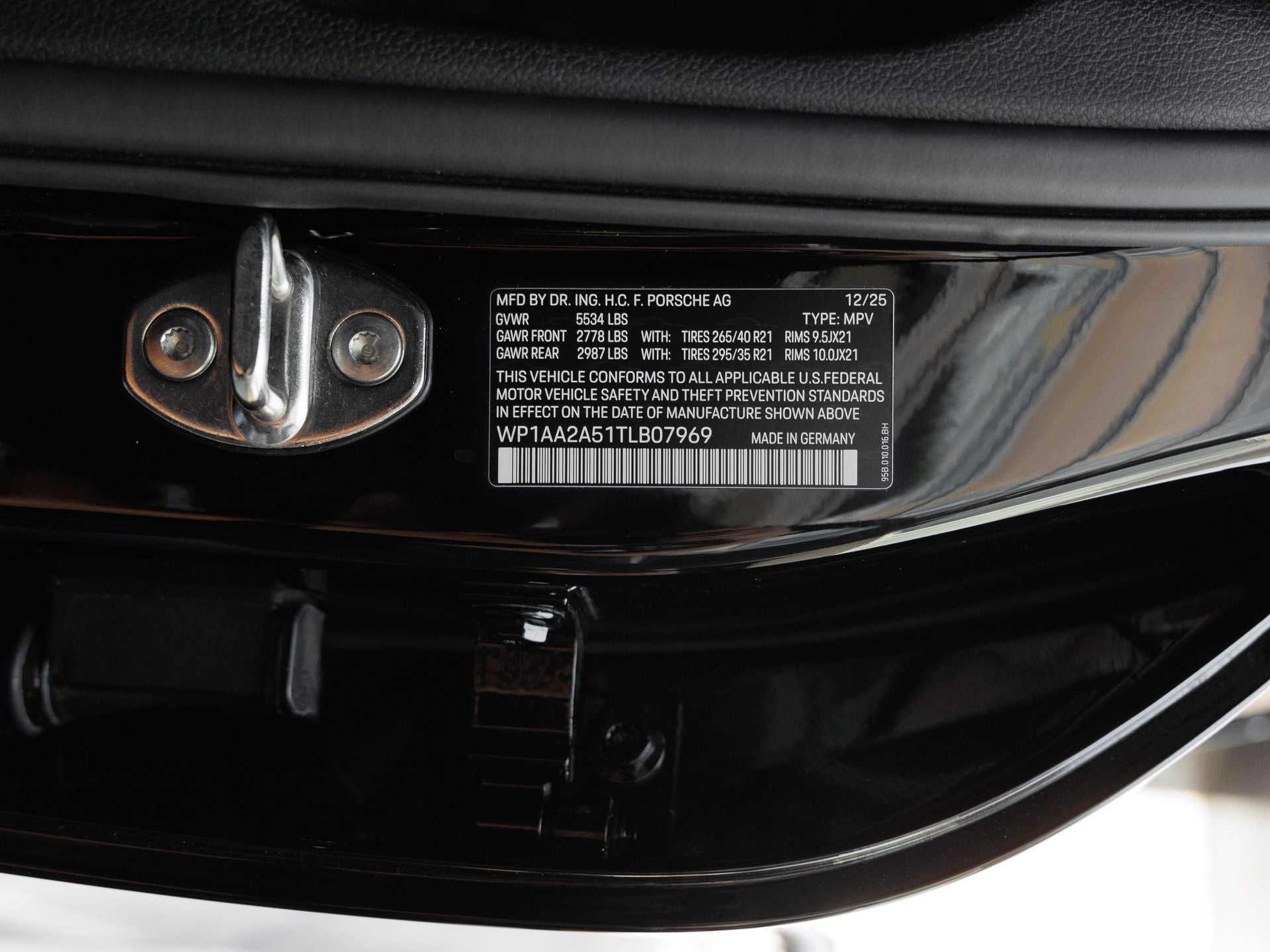 2026 Porsche Macan Macan T