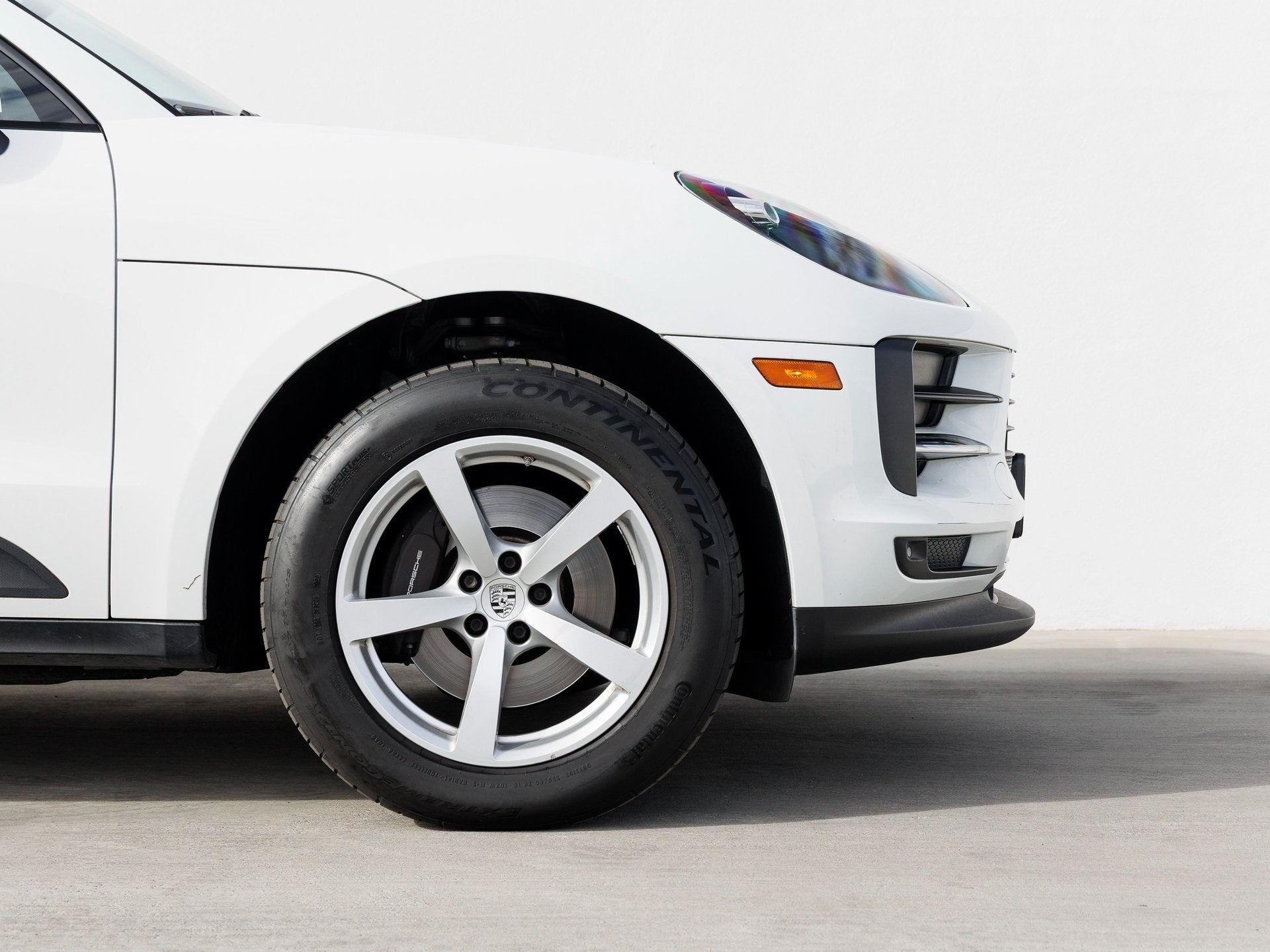 2019 Porsche Macan Macan