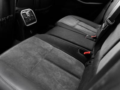 2019 Porsche Macan Macan