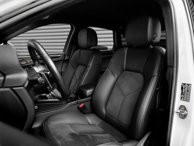 2019 Porsche Macan Macan