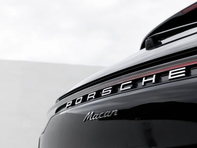 2025 Porsche Macan Macan