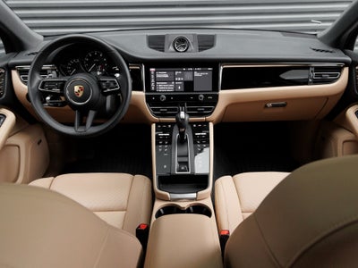 2025 Porsche Macan Macan