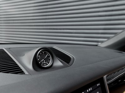 2025 Porsche Macan Macan